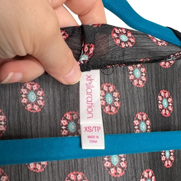 Xhilaration Boho Print Semi Sheer Sleeveless Tie Waist Duster - Picture 2 of 9